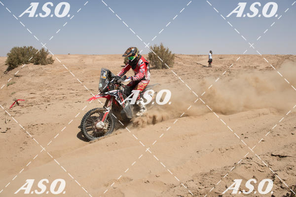 Buy your photos of the eventMerzouga Rally on Fotop