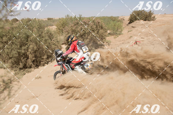 Buy your photos of the eventMerzouga Rally on Fotop