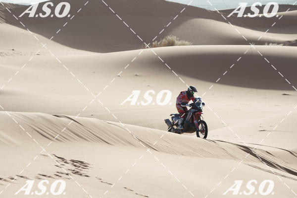 Buy your photos of the eventMerzouga Rally on Fotop