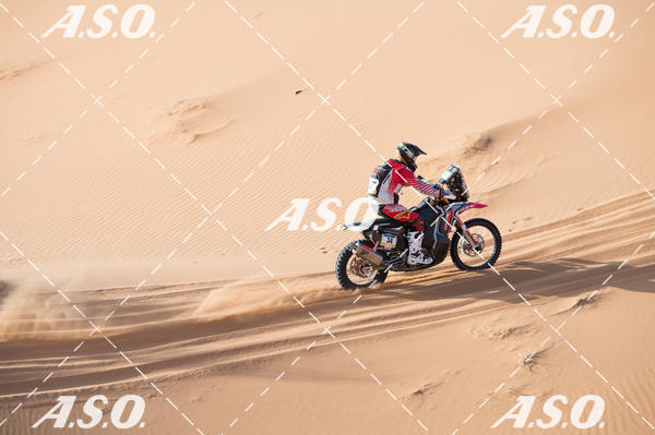 Buy your photos of the eventMerzouga Rally on Fotop