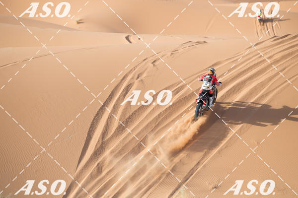 Buy your photos of the eventMerzouga Rally on Fotop