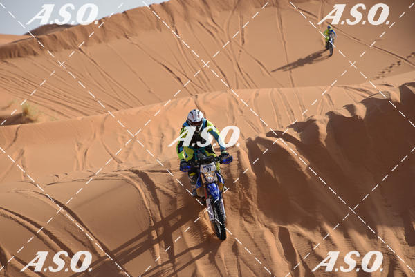 Buy your photos of the eventMerzouga Rally on Fotop