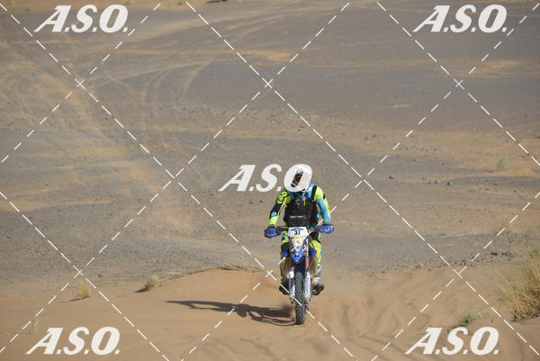 Buy your photos of the eventMerzouga Rally on Fotop