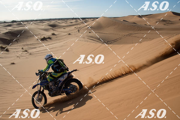 Buy your photos of the eventMerzouga Rally on Fotop