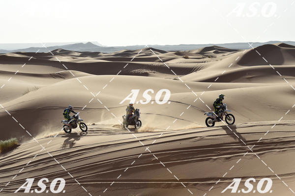 Buy your photos of the eventMerzouga Rally on Fotop
