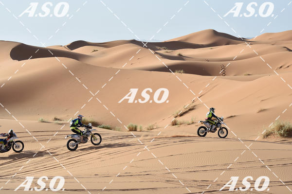 Buy your photos of the eventMerzouga Rally on Fotop