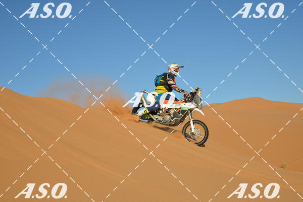 Buy your photos of the eventMerzouga Rally on Fotop