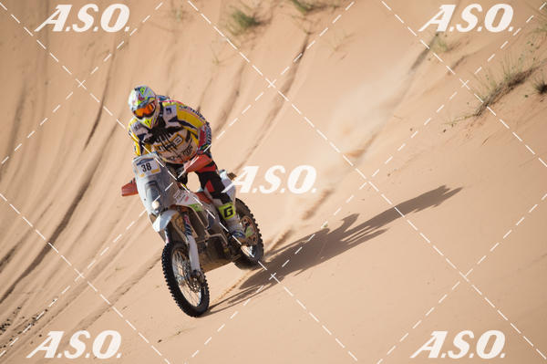 Buy your photos of the eventMerzouga Rally on Fotop