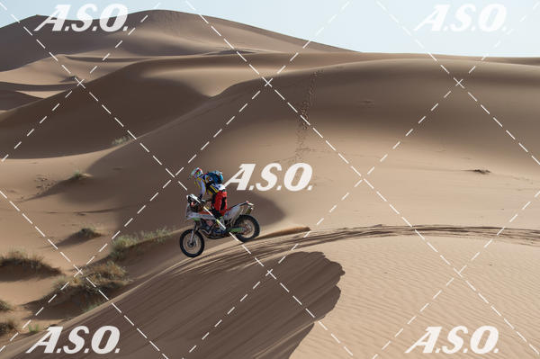 Buy your photos of the eventMerzouga Rally on Fotop