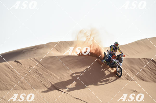 Buy your photos of the eventMerzouga Rally on Fotop