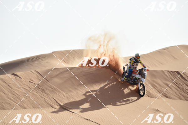 Buy your photos of the eventMerzouga Rally on Fotop
