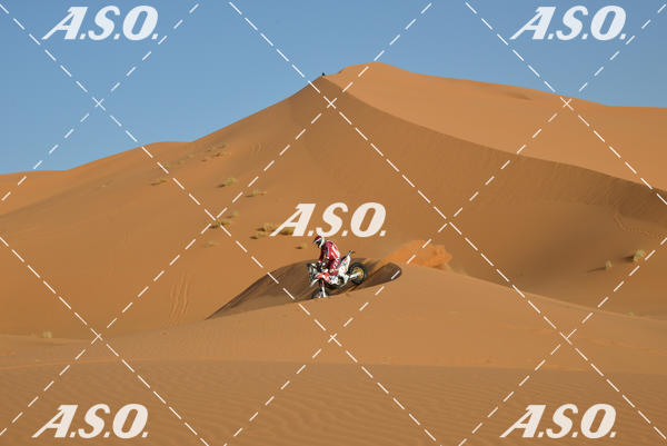 Buy your photos of the eventMerzouga Rally on Fotop