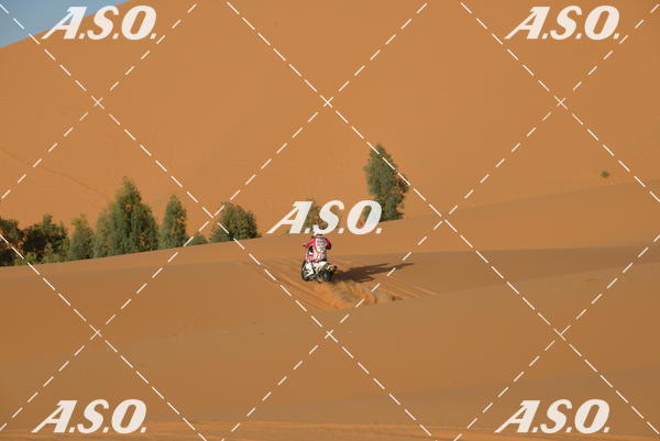 Buy your photos of the eventMerzouga Rally on Fotop
