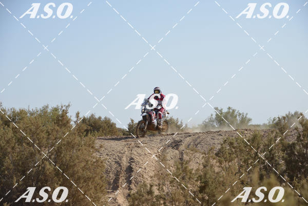 Buy your photos of the eventMerzouga Rally on Fotop