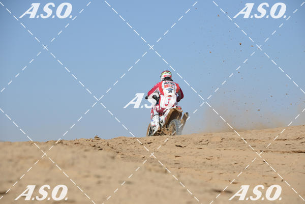 Buy your photos of the eventMerzouga Rally on Fotop