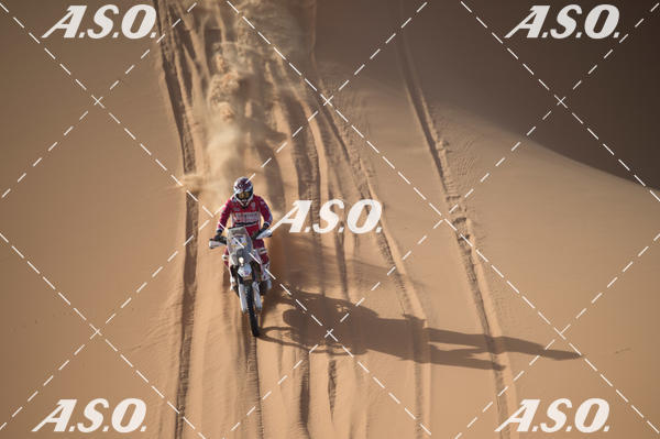 Buy your photos of the eventMerzouga Rally on Fotop