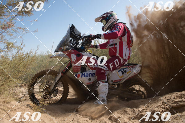 Buy your photos of the eventMerzouga Rally on Fotop