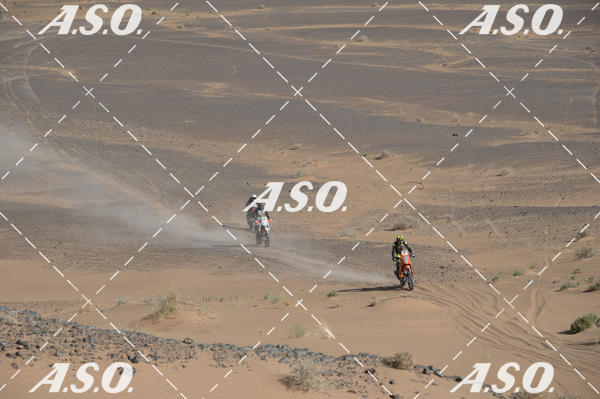 Buy your photos of the eventMerzouga Rally on Fotop