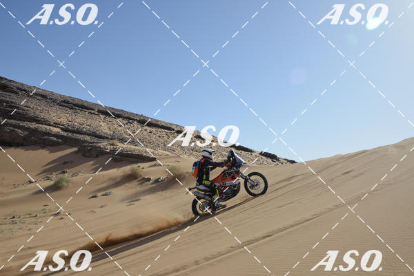 Buy your photos of the eventMerzouga Rally on Fotop
