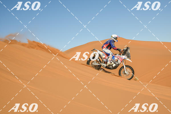 Buy your photos of the eventMerzouga Rally on Fotop