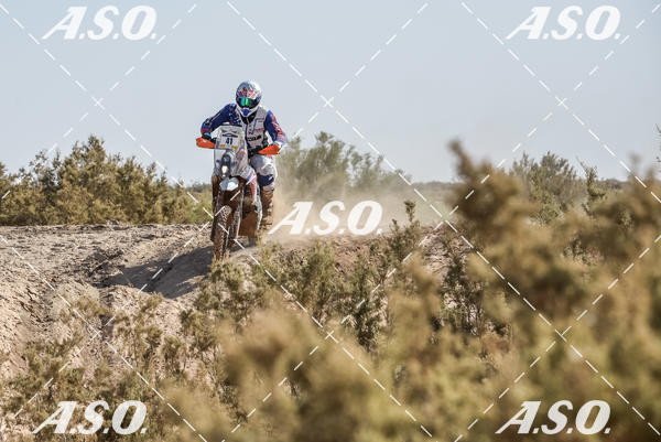 Buy your photos of the eventMerzouga Rally on Fotop