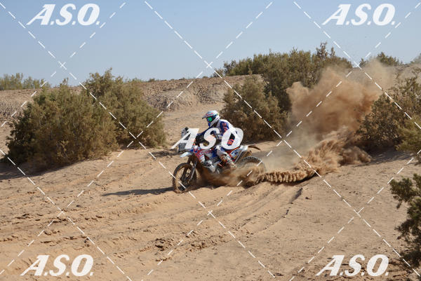 Buy your photos of the eventMerzouga Rally on Fotop