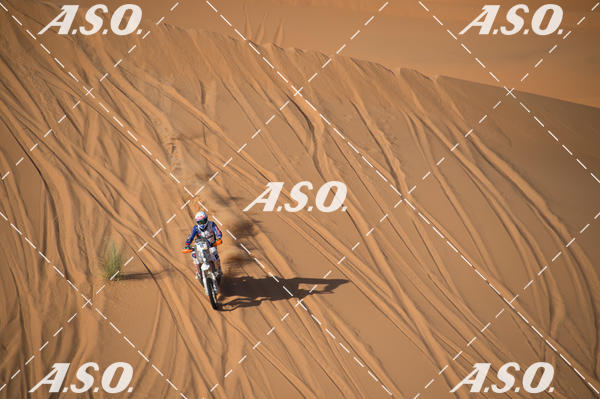 Buy your photos of the eventMerzouga Rally on Fotop