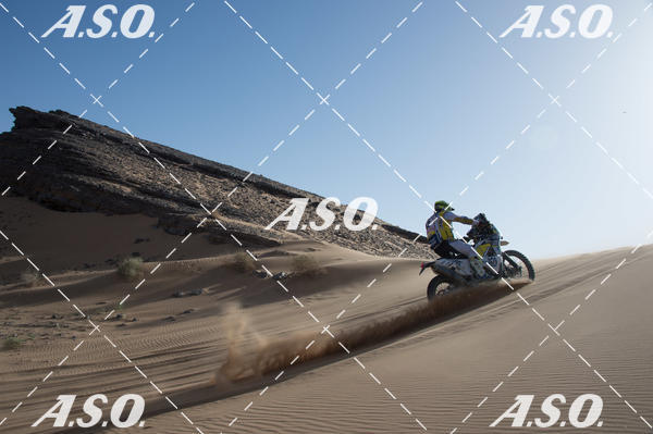 Buy your photos of the eventMerzouga Rally on Fotop