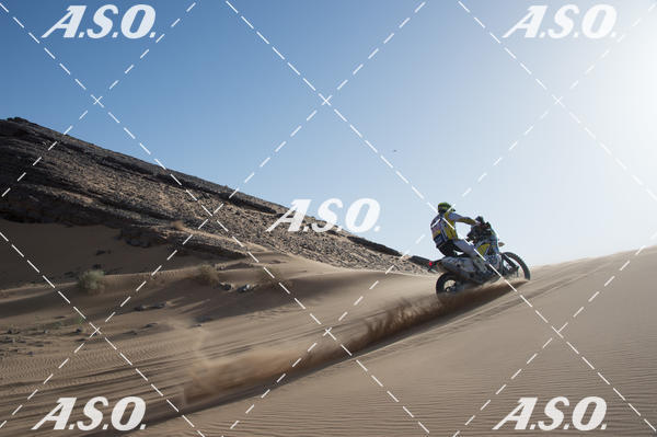 Buy your photos of the eventMerzouga Rally on Fotop
