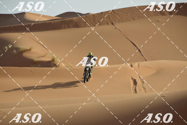 Buy your photos of the eventMerzouga Rally on Fotop