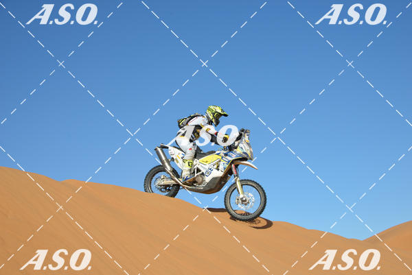 Buy your photos of the eventMerzouga Rally on Fotop