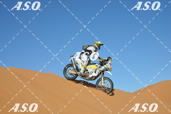 Buy your photos of the eventMerzouga Rally on Fotop