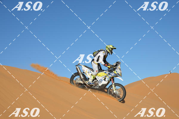 Buy your photos of the eventMerzouga Rally on Fotop