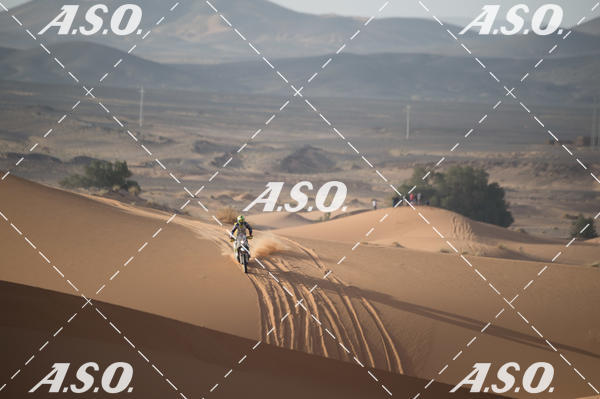 Buy your photos of the eventMerzouga Rally on Fotop
