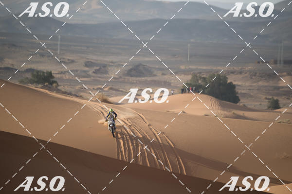 Buy your photos of the eventMerzouga Rally on Fotop