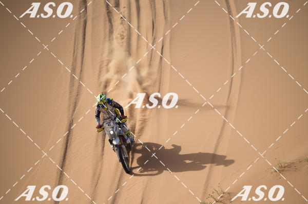 Buy your photos of the eventMerzouga Rally on Fotop