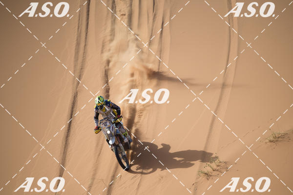 Buy your photos of the eventMerzouga Rally on Fotop