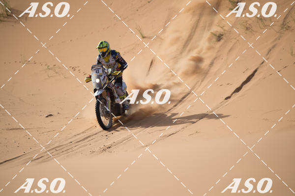 Buy your photos of the eventMerzouga Rally on Fotop