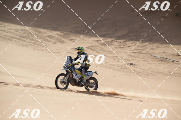 Buy your photos of the eventMerzouga Rally on Fotop