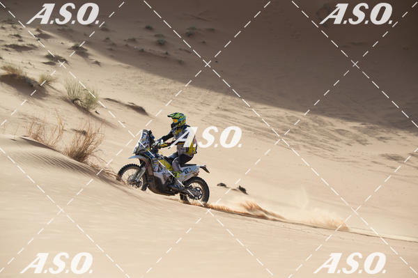 Buy your photos of the eventMerzouga Rally on Fotop