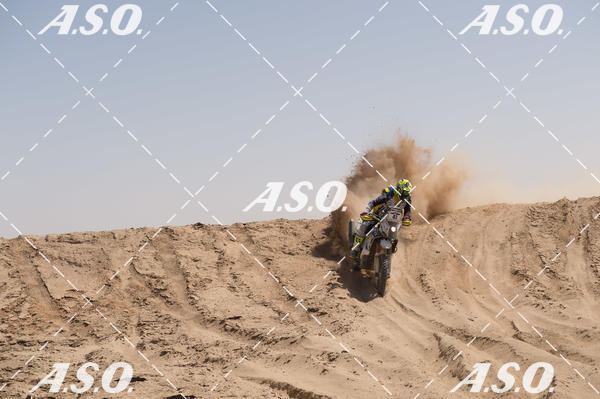 Buy your photos of the eventMerzouga Rally on Fotop