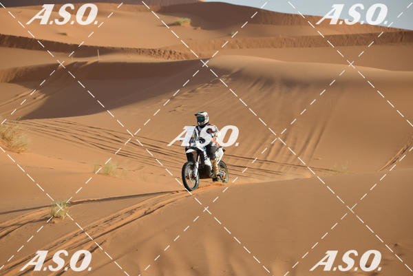 Buy your photos of the eventMerzouga Rally on Fotop
