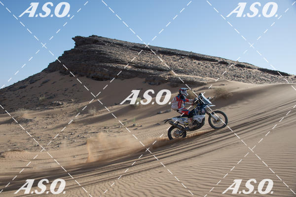 Buy your photos of the eventMerzouga Rally on Fotop