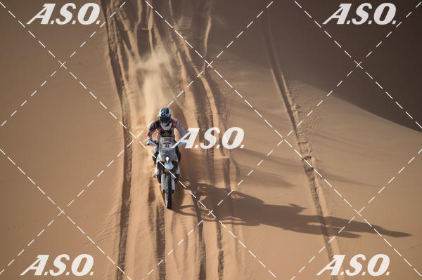 Buy your photos of the eventMerzouga Rally on Fotop