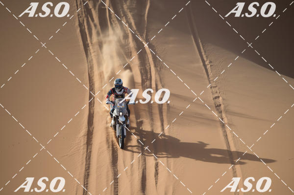 Buy your photos of the eventMerzouga Rally on Fotop