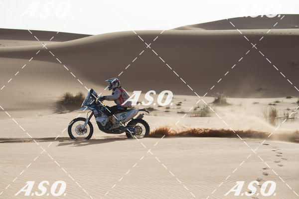 Buy your photos of the eventMerzouga Rally on Fotop