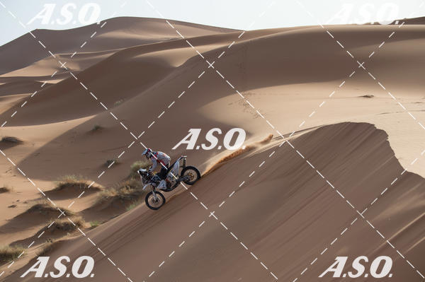 Buy your photos of the eventMerzouga Rally on Fotop