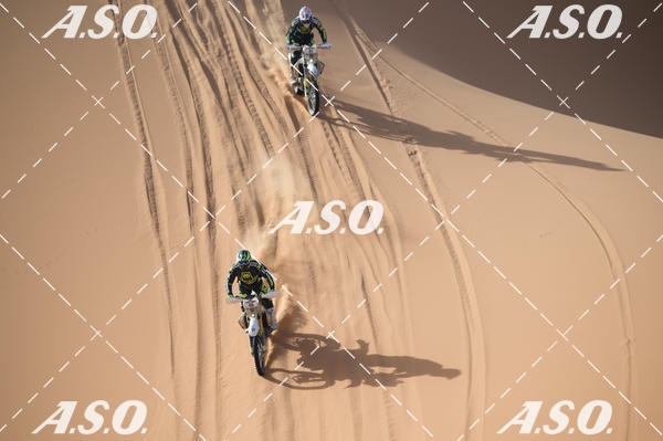 Buy your photos of the eventMerzouga Rally on Fotop