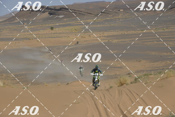 Buy your photos of the eventMerzouga Rally on Fotop