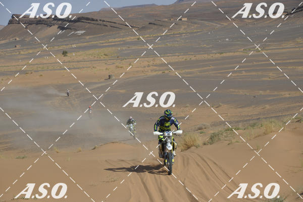 Buy your photos of the eventMerzouga Rally on Fotop
